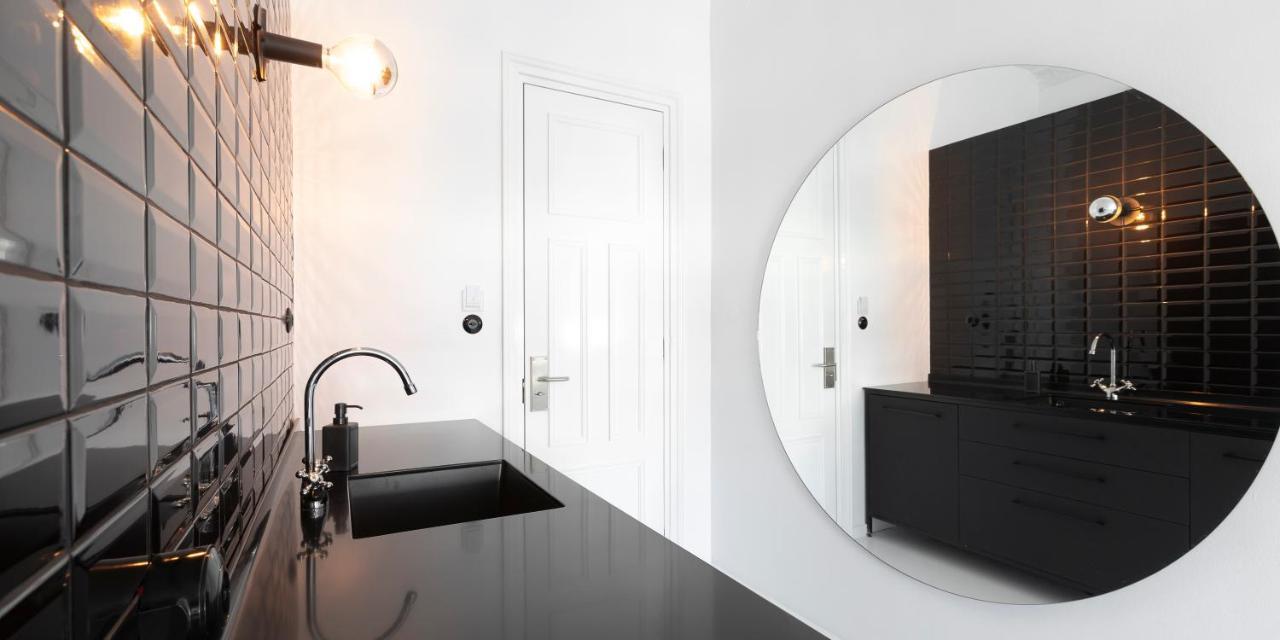 Trilogy Black Thessaloníki Exteriör bild
